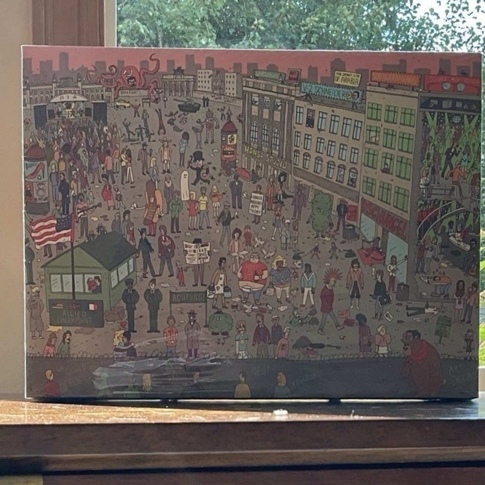COMPLETE "WHERE'S BOWIE? DAVID BOWIE IN BERLIN" 500 PIECE JIGSAW PUZZLE 18"x24"